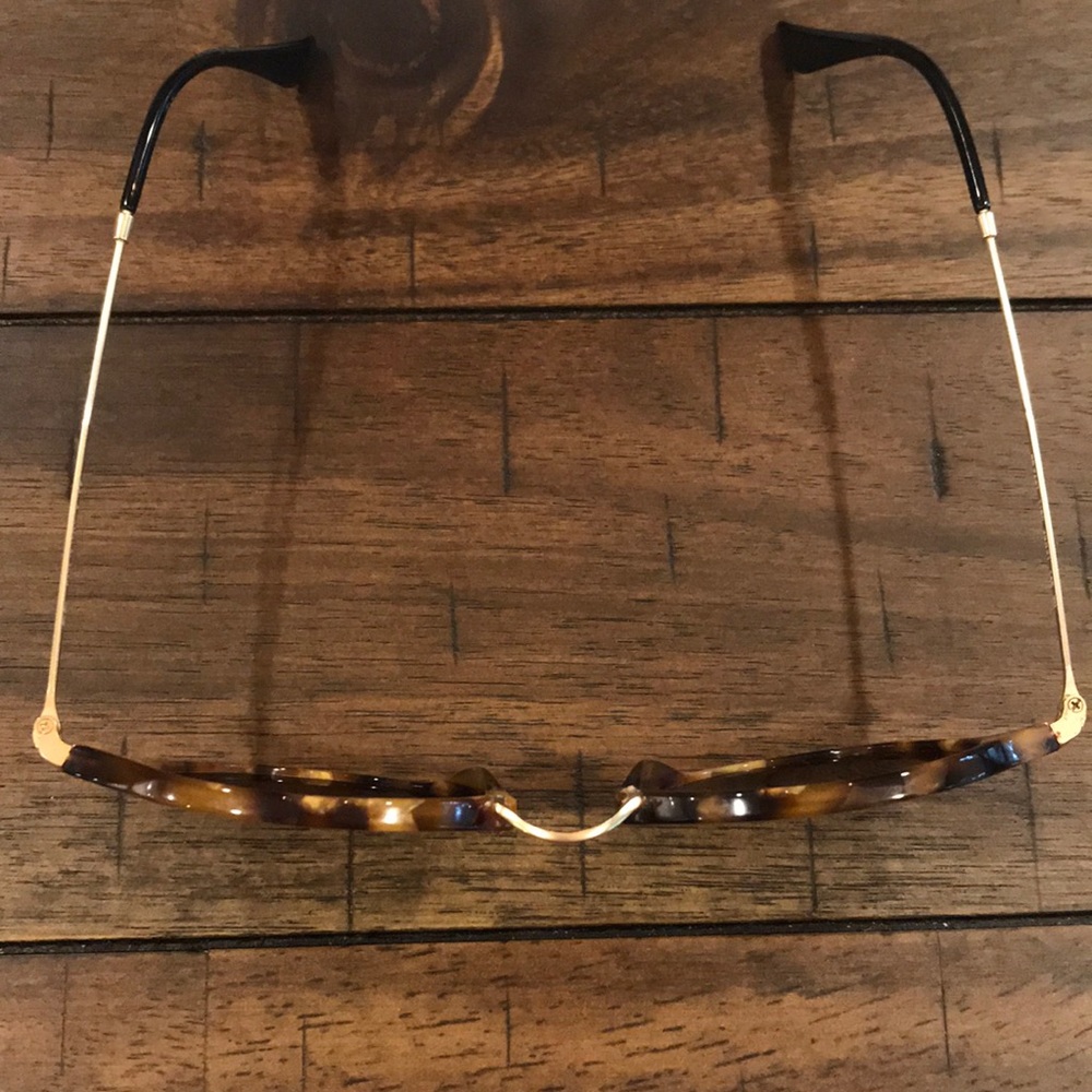 Ray-Ban Round Fleck Sunglasses - Picture 3 of 6
